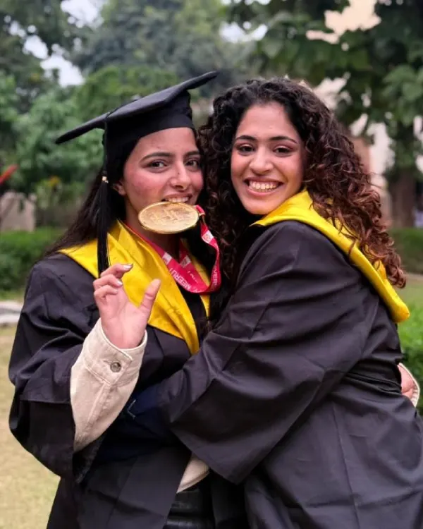 Image of Alumni