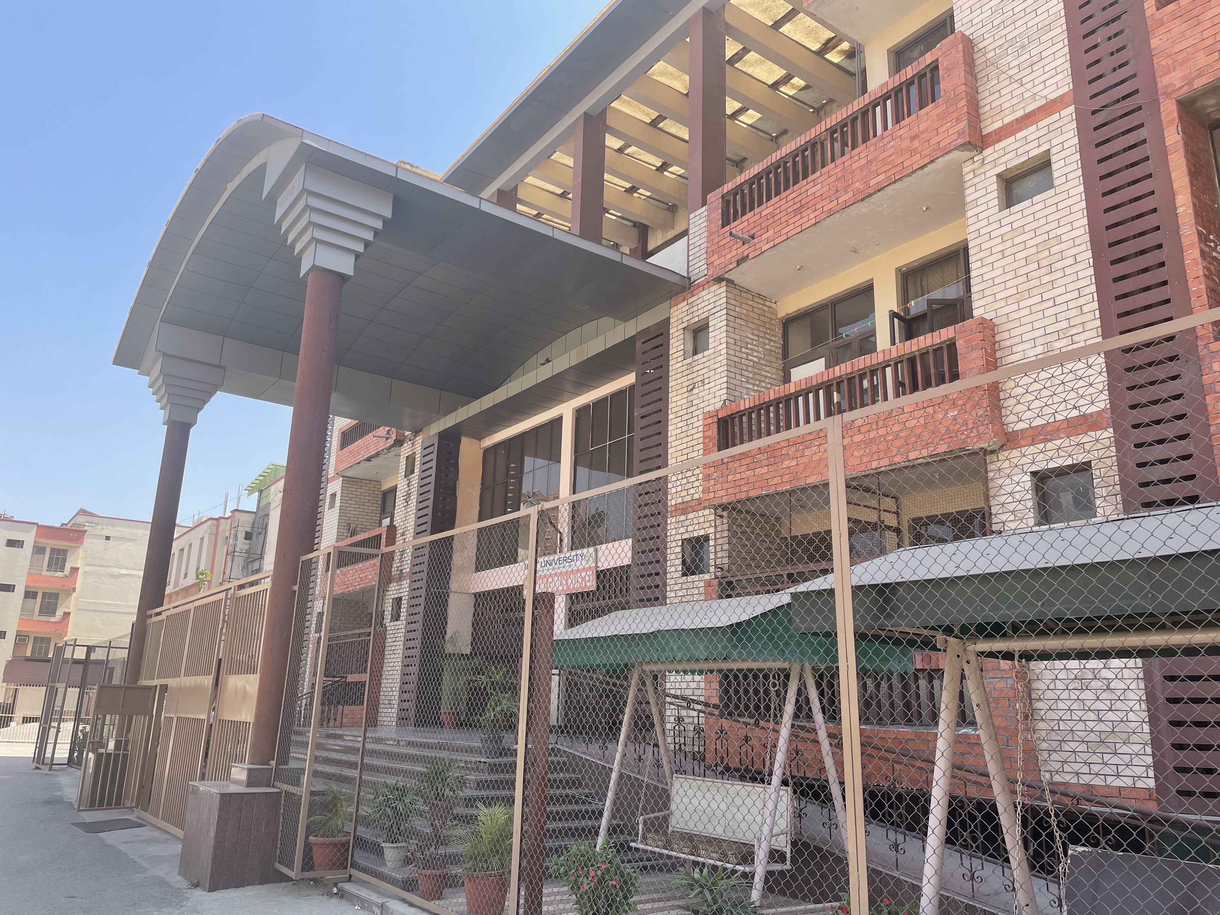 Hostel 2 IIMT University